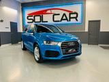Audi Q3 SPORT/ - blaue Audi Q3