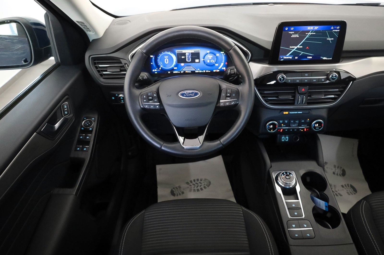 Fahrzeugabbildung Ford Kuga Plug-In Hybrid Titanium,Navi,LED,ACC,Kamera