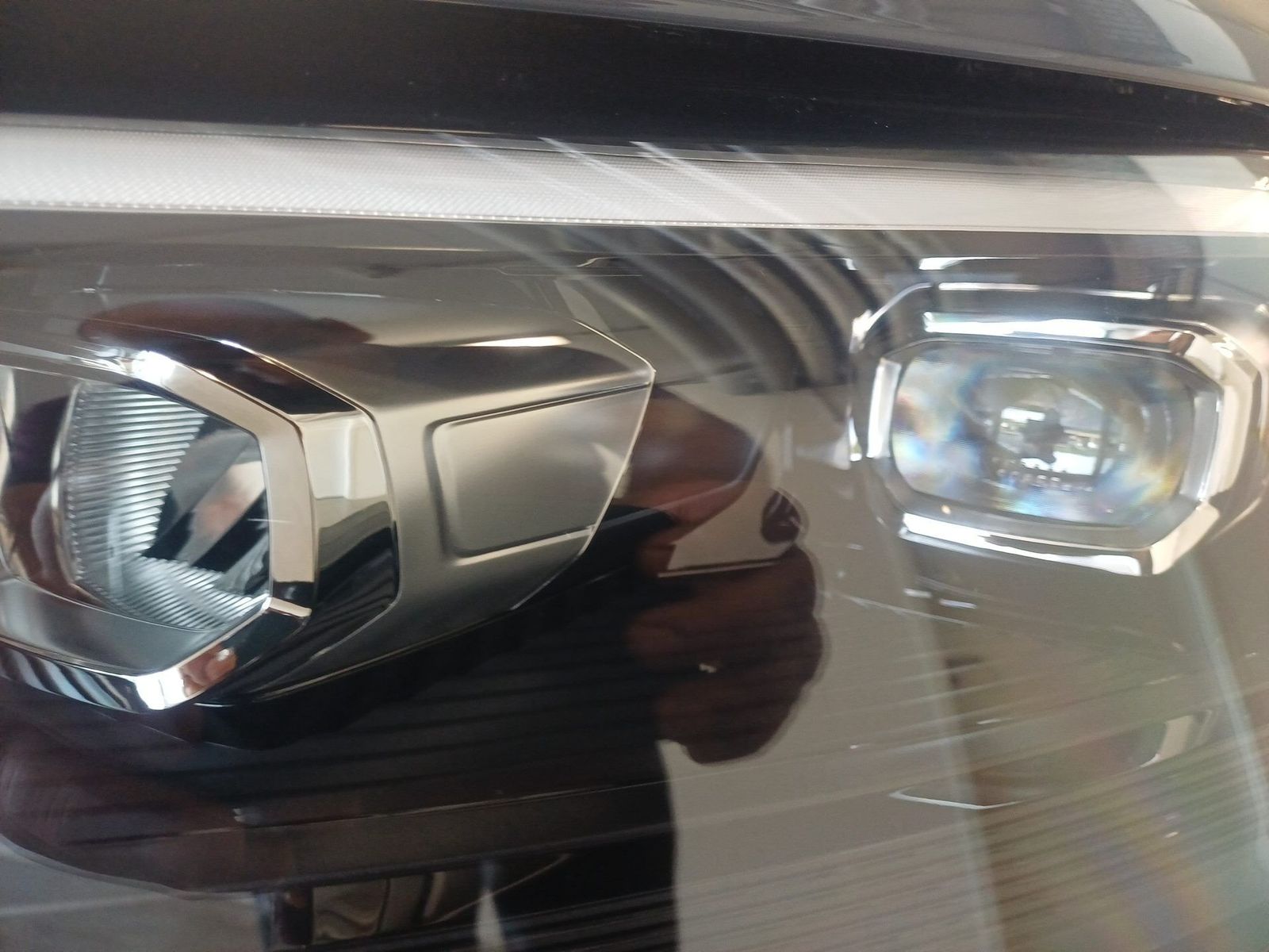 Volkswagen Tiguan eHybrid Elegance AHK NAVI ACC SIDE foto 4