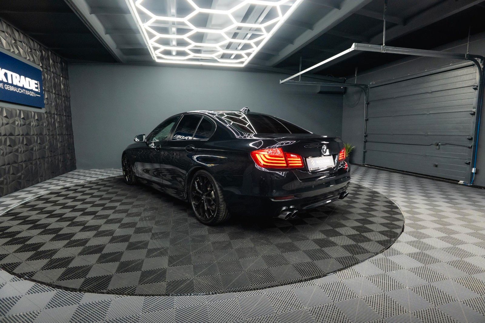 Fahrzeugabbildung BMW 535i Sport Limousine *20Zoll*REMUS*Eibach*380PS*