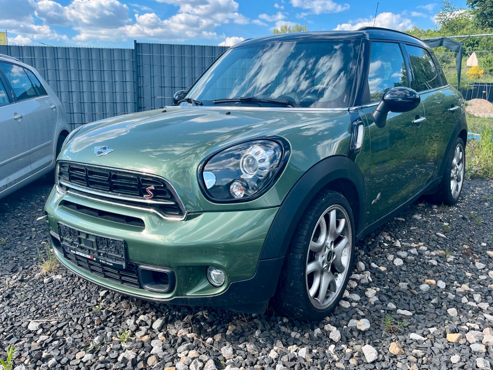Fahrzeugabbildung MINI Cooper SD Countryman All4 Navi Leder Xenon SPORT