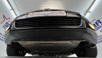 Volkswagen Golf - 10