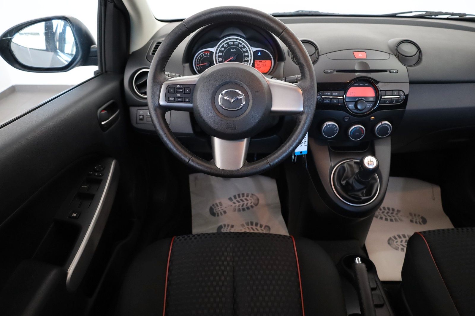 Fahrzeugabbildung Mazda 2 Lim. 1.3 Edition SH,Energy-Paket
