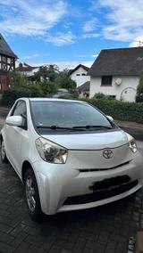 Toyota IQ  6gäng.1.4 tdi 90 p.s. B.J 2009.... - Toyota IQ mit Diesel-Antrieb