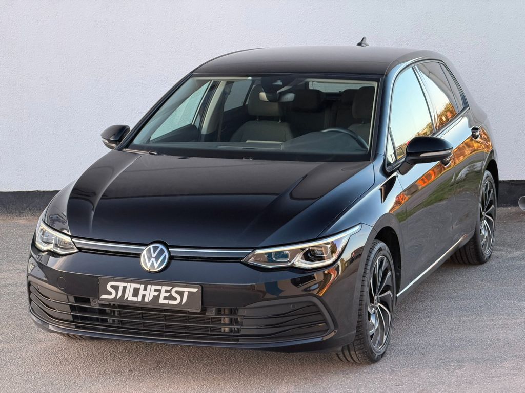 Image of Volkswagen Golf