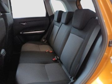 Fotografie 13 des Suzuki Vitara 1.4 Mild-Hybrid Comfort Navi SHZ PDC