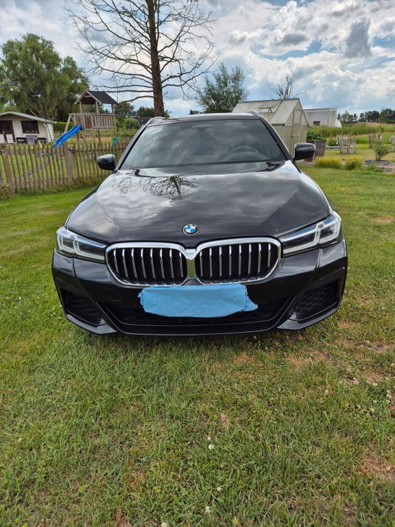 Image of BMW 530
