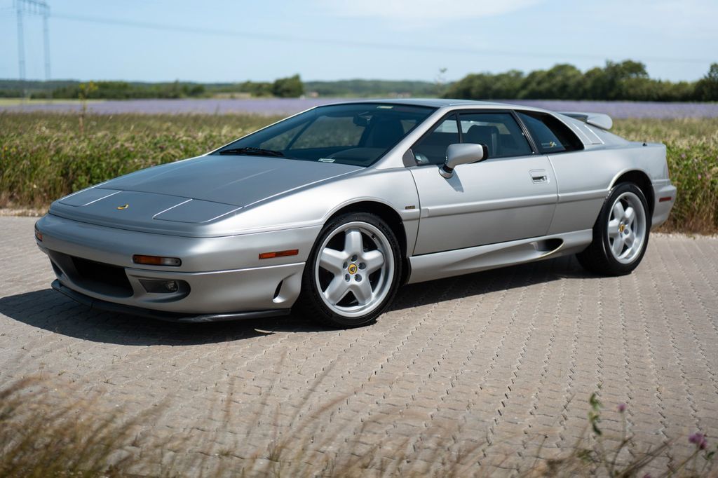 Lotus Esprit