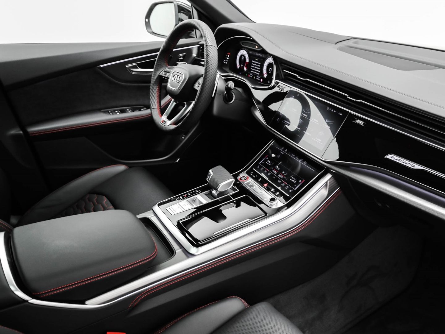 Audi RSQ8 - Bild 16