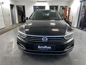 Volkswagen Passat Variant - 4
