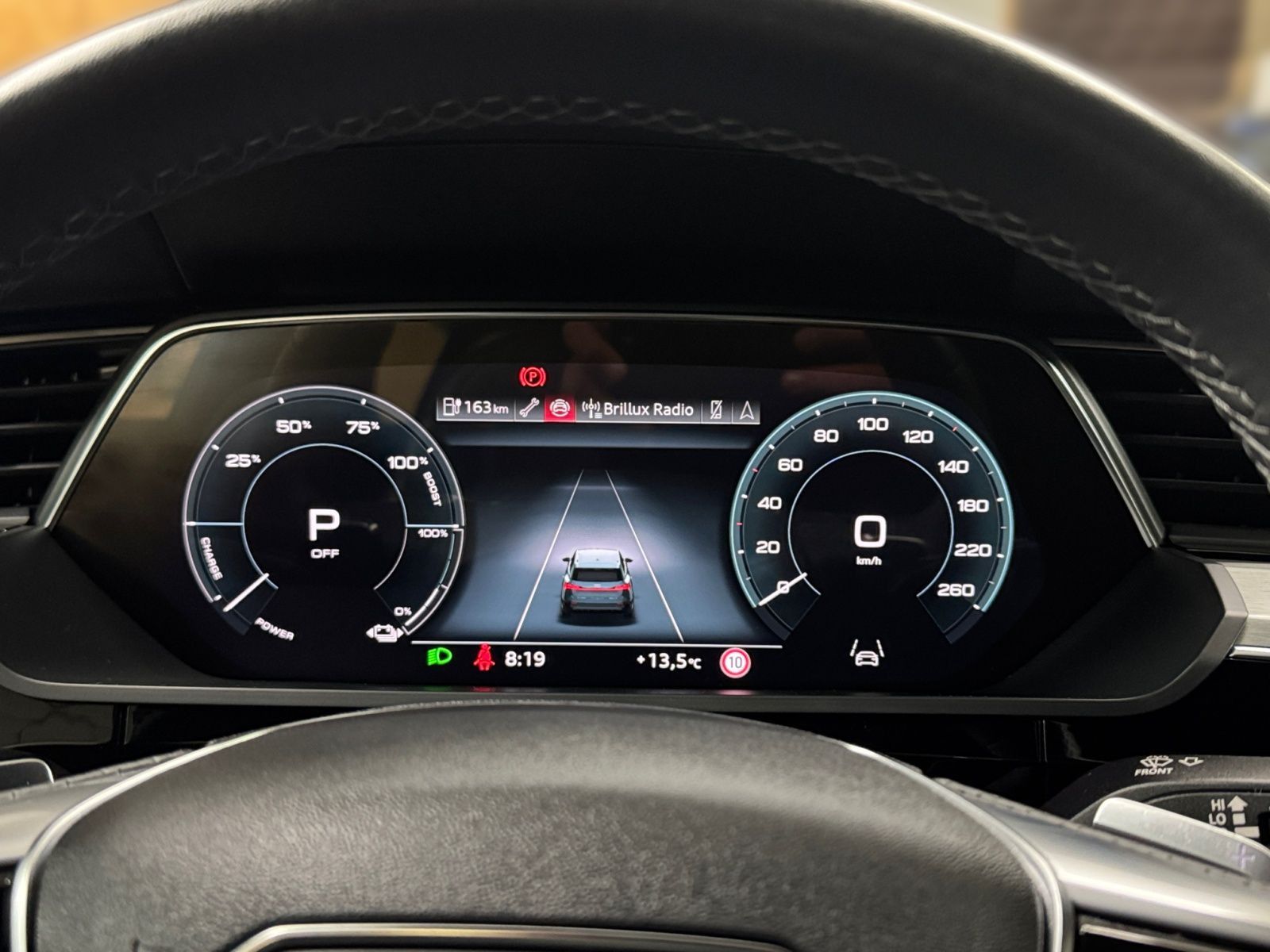 Audi Q8 e-tron - Bild 12