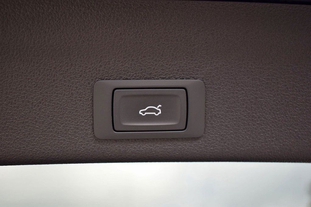 Audi A6 Avant 50 TDI qu Tip. S-line Matrix ACC PDC foto 17