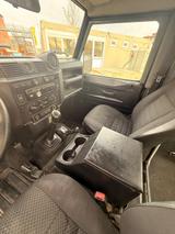 Land Rover Defender 90 TD4 Station Wagon E E - Land Rover Defender Gebrauchtwagen in Berlin