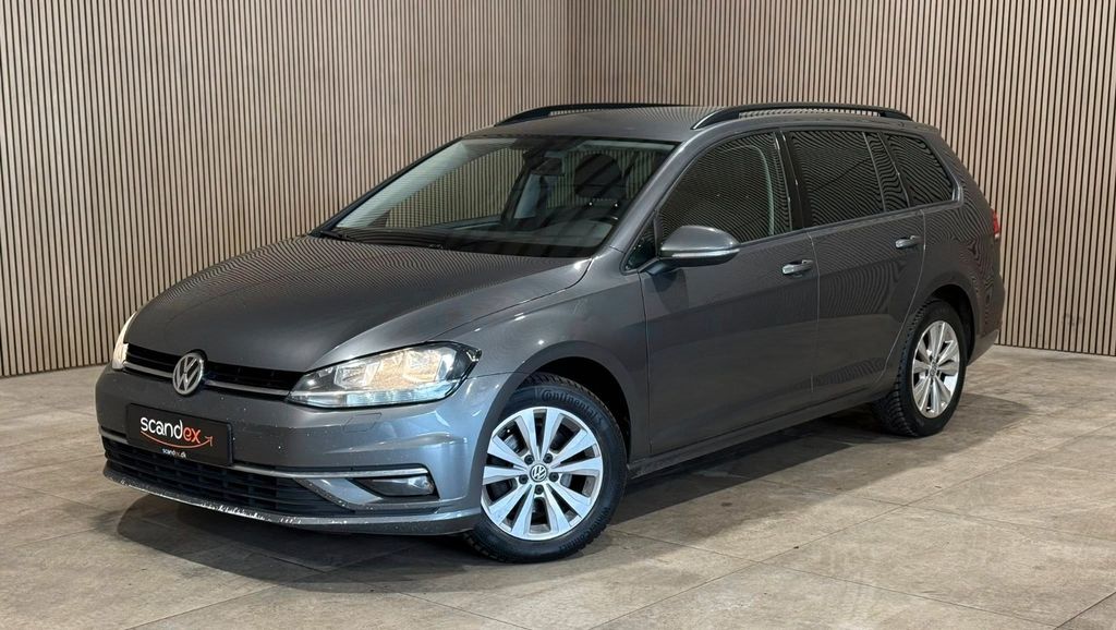 Image of Volkswagen Golf