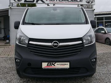 Opel Vivaro - 9