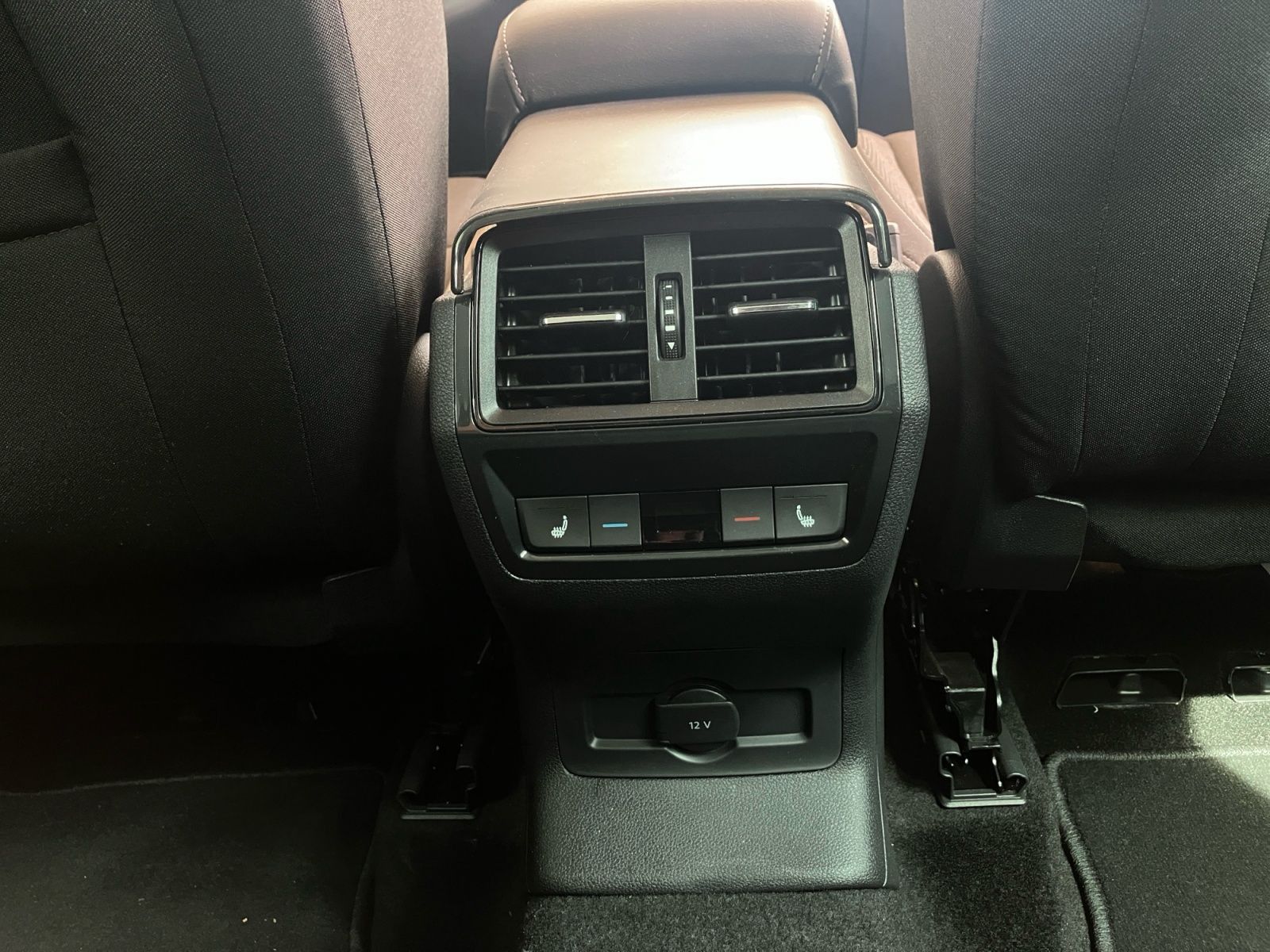 Skoda Karoq - Bild 16