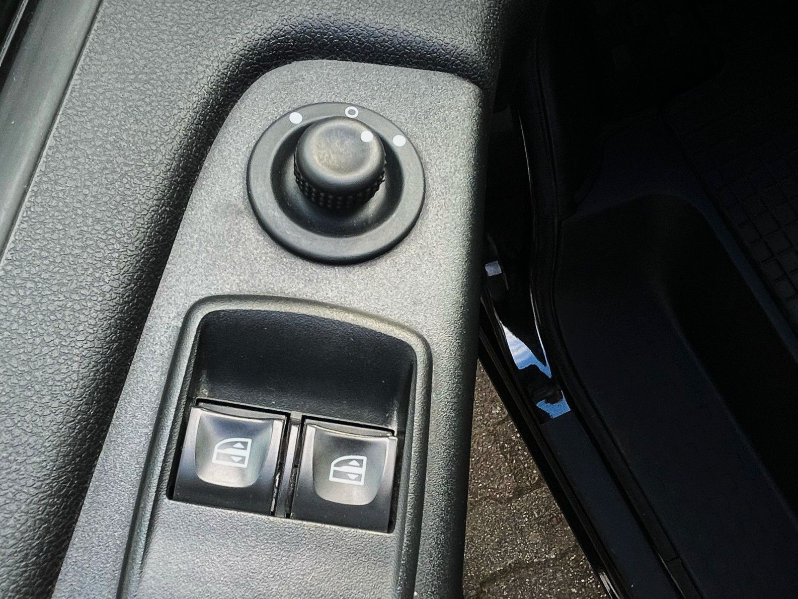 Fahrzeugabbildung Renault Trafic Kasten  L1H1 Komfort KLIMA NAVI MwSt 1.Hd