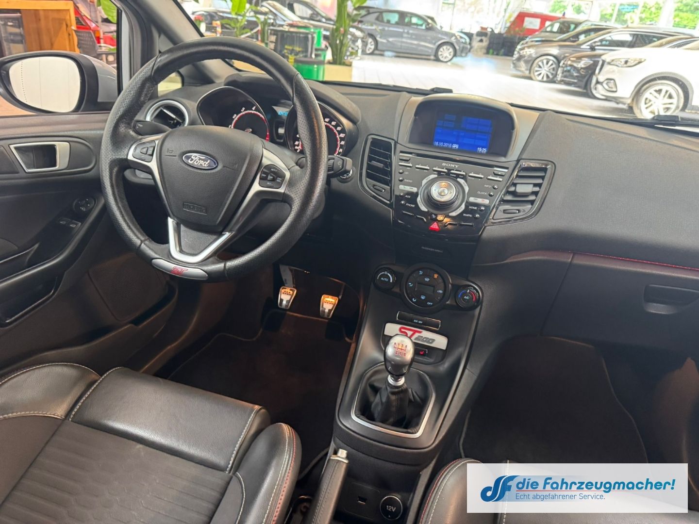 Fahrzeugabbildung Ford Fiesta ST200 Sportpaket Navi Ambiente SHZ Keyles