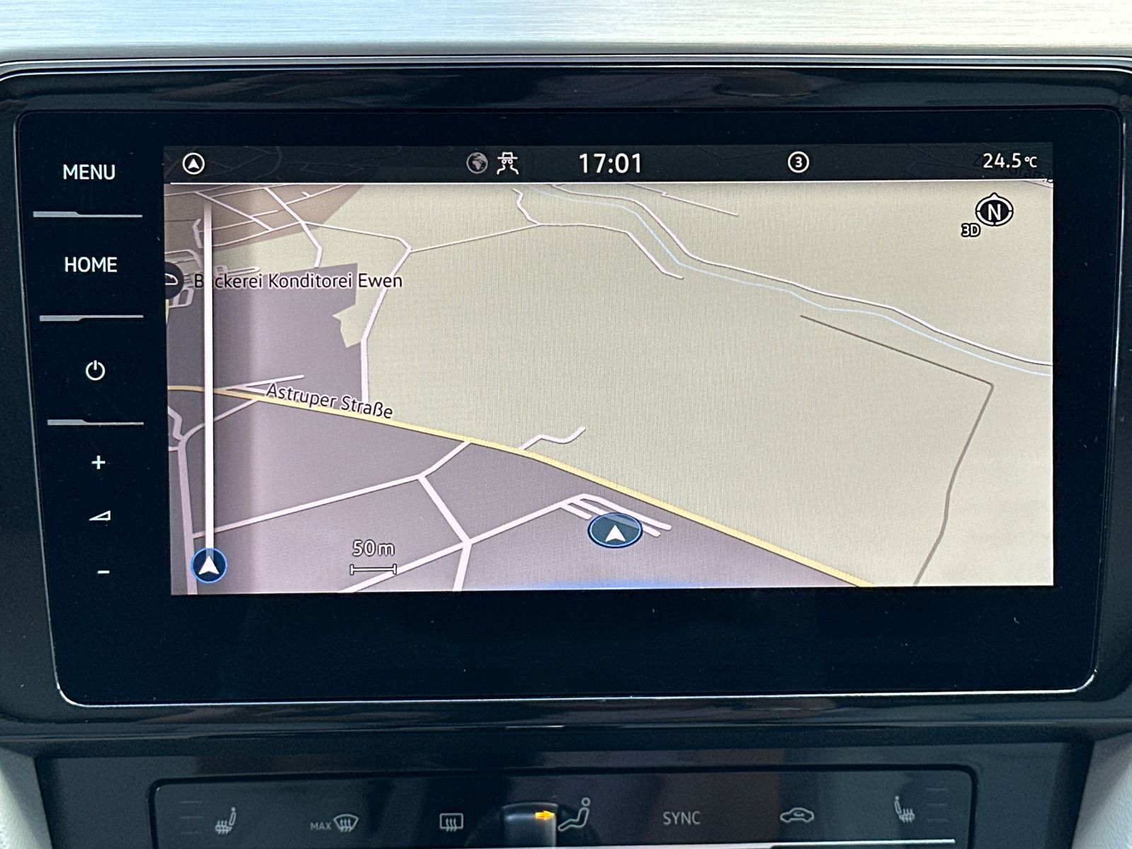 Fahrzeugabbildung Volkswagen Passat Variant Elegance NAV+LED+AHK+ACC+HUD+18ZO