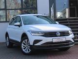 Volkswagen Tiguan 2.0 TDI Klimaanlage Navigation Kamera