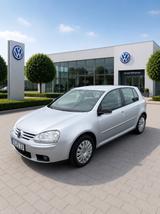 Volkswagen VW Golf Trend TÜV UND SERVICE NEU  Klima 