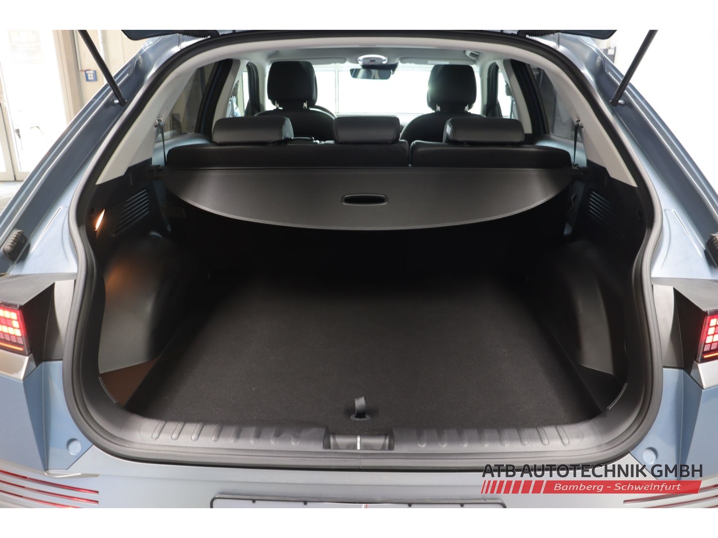 Fahrzeugabbildung Hyundai IONIQ 5 77,4 kWh TECHNIQ 2WD 98,8% SOH Panorama