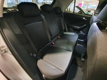 Fotografie des VW T-Roc 1,0l TSI 81kW Active