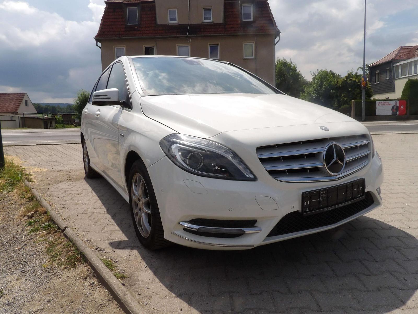 Mercedes-Benz B 200 B 200, Automatik, Klima, HU-AU NEU