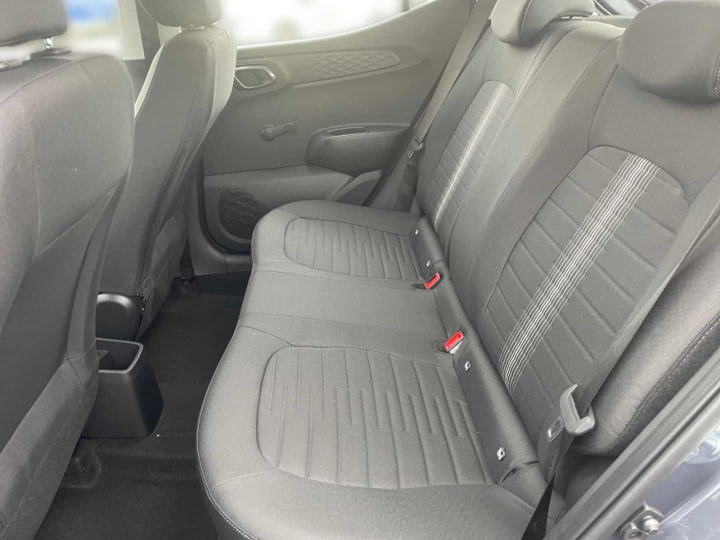 Fahrzeugabbildung Hyundai i10 1.0 SELECT NAVI+KAMERA+PDC+KLIMA+ACAA