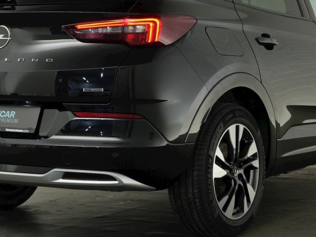 Grandland ELEGANCE PHEV AT+NAVI+RÜCKFAHRKAMERA+S