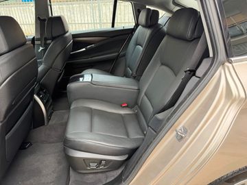 BMW 530 - 10