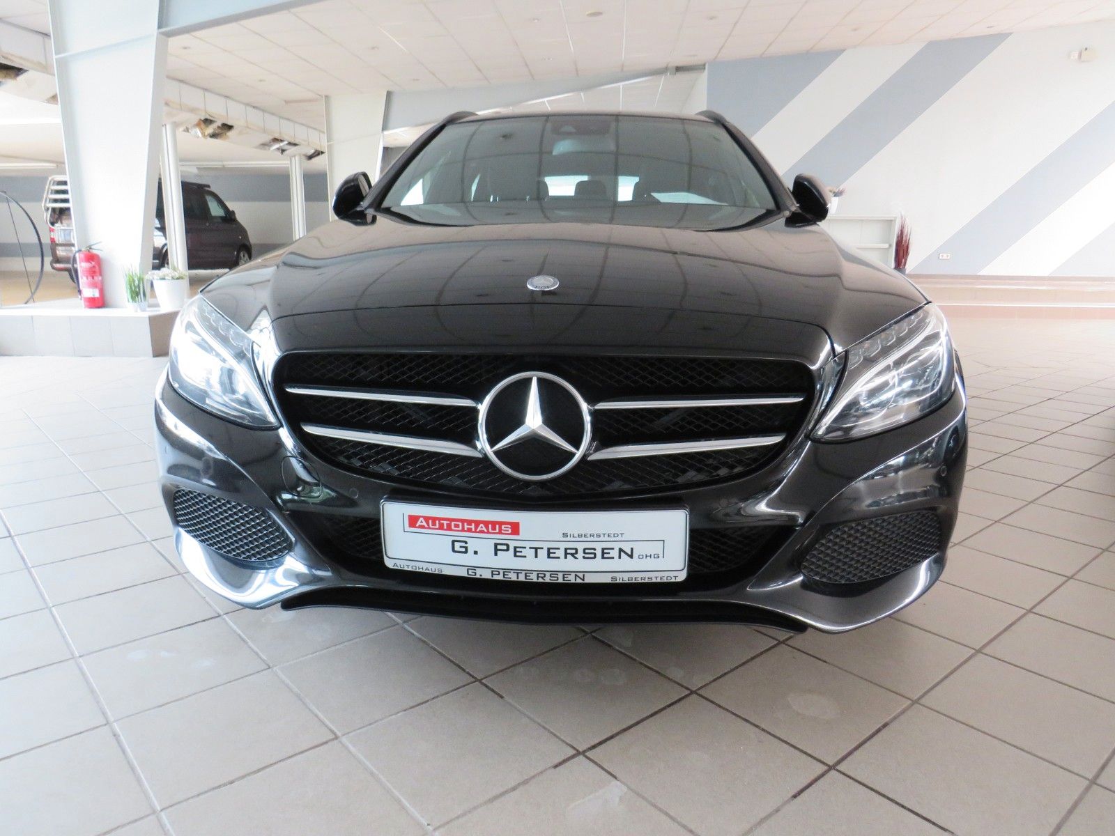 Fahrzeugabbildung Mercedes-Benz C 200Td*Night*Pano*Sound*Standh*Leder*LED *COMAN