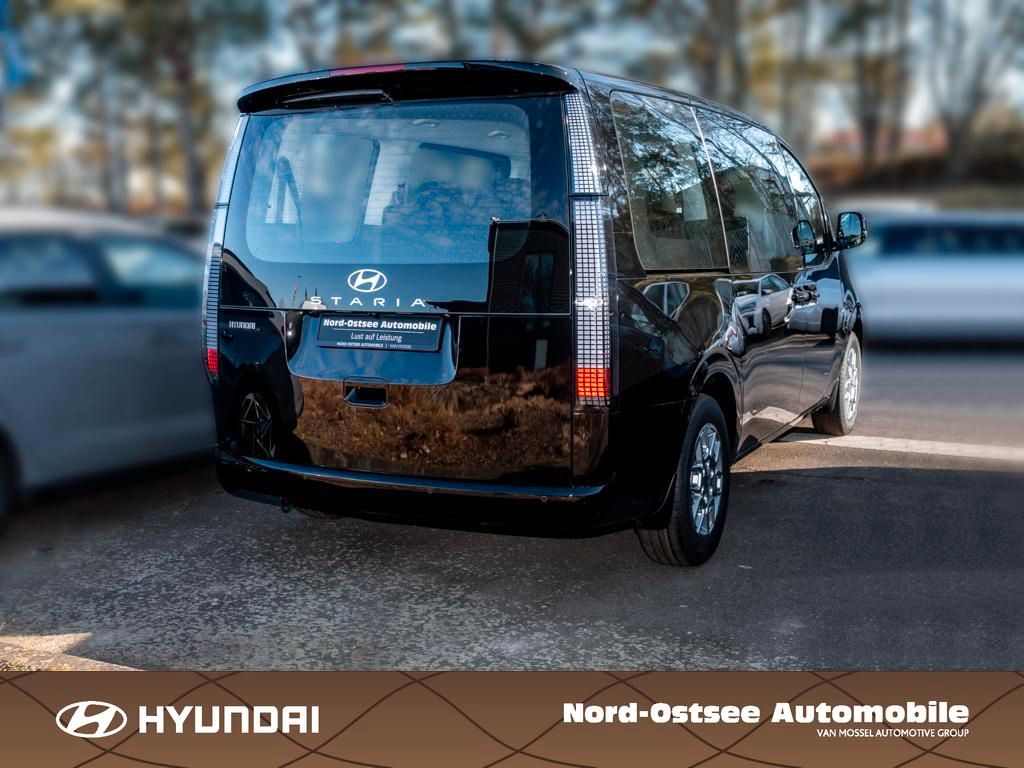 Fahrzeugabbildung Hyundai STARIA HEV 9-Sitzer Trend Easy-Access-Paket
