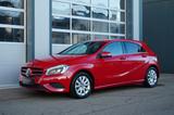 Mercedes-Benz A 180 BlueEFFICIENCY XEN/NAVI/SITZHEIZ/PDC - Mercedes-Benz A 180: Kleinwagen