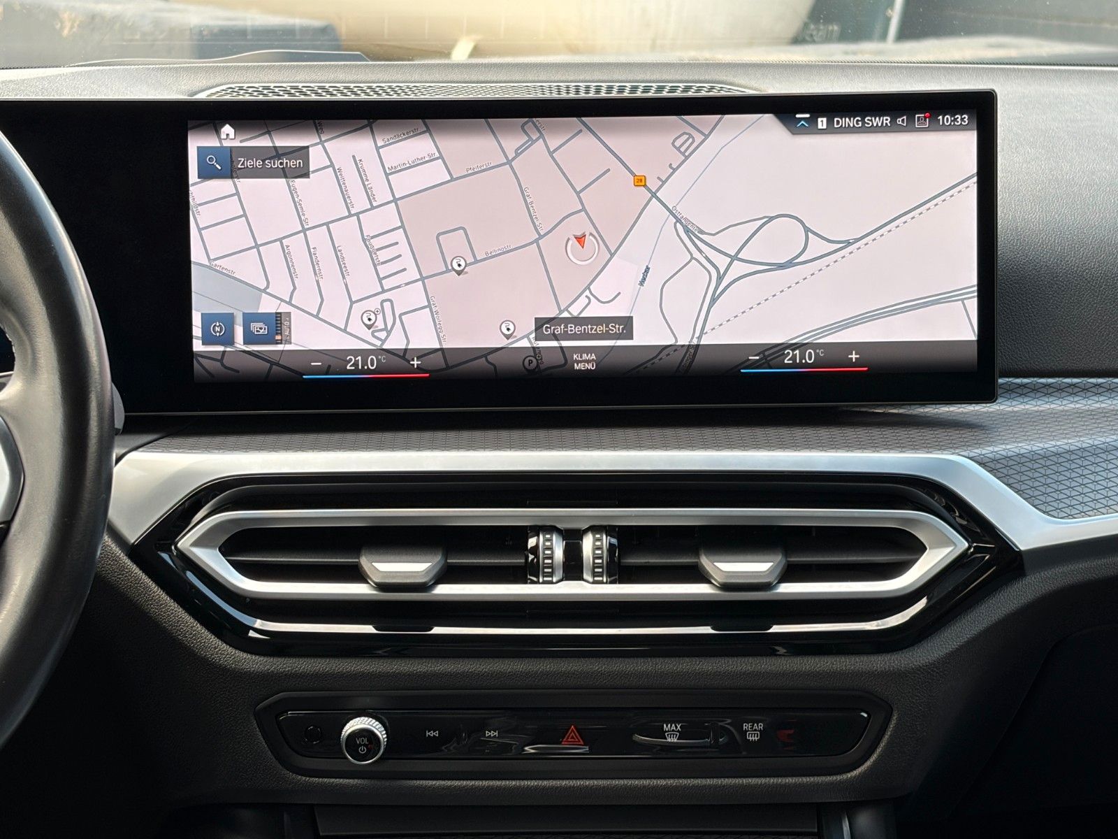 Fahrzeugabbildung BMW 330e Touring M Sport Alcan. Anthra. LC+ AHK H&K