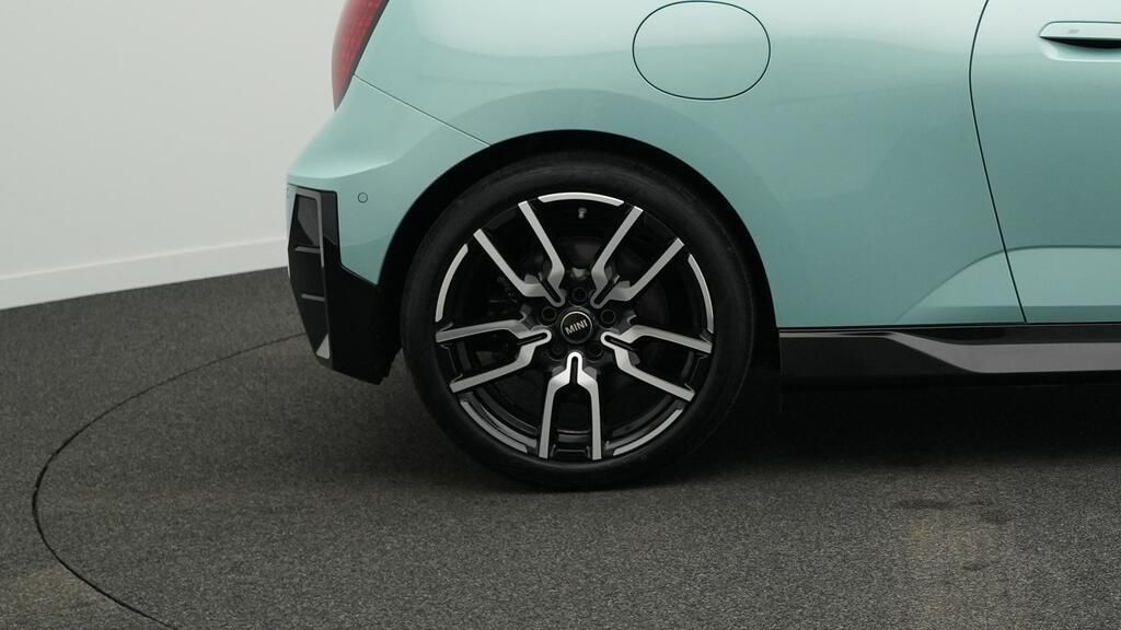 MINI Cooper SE - Bild 19