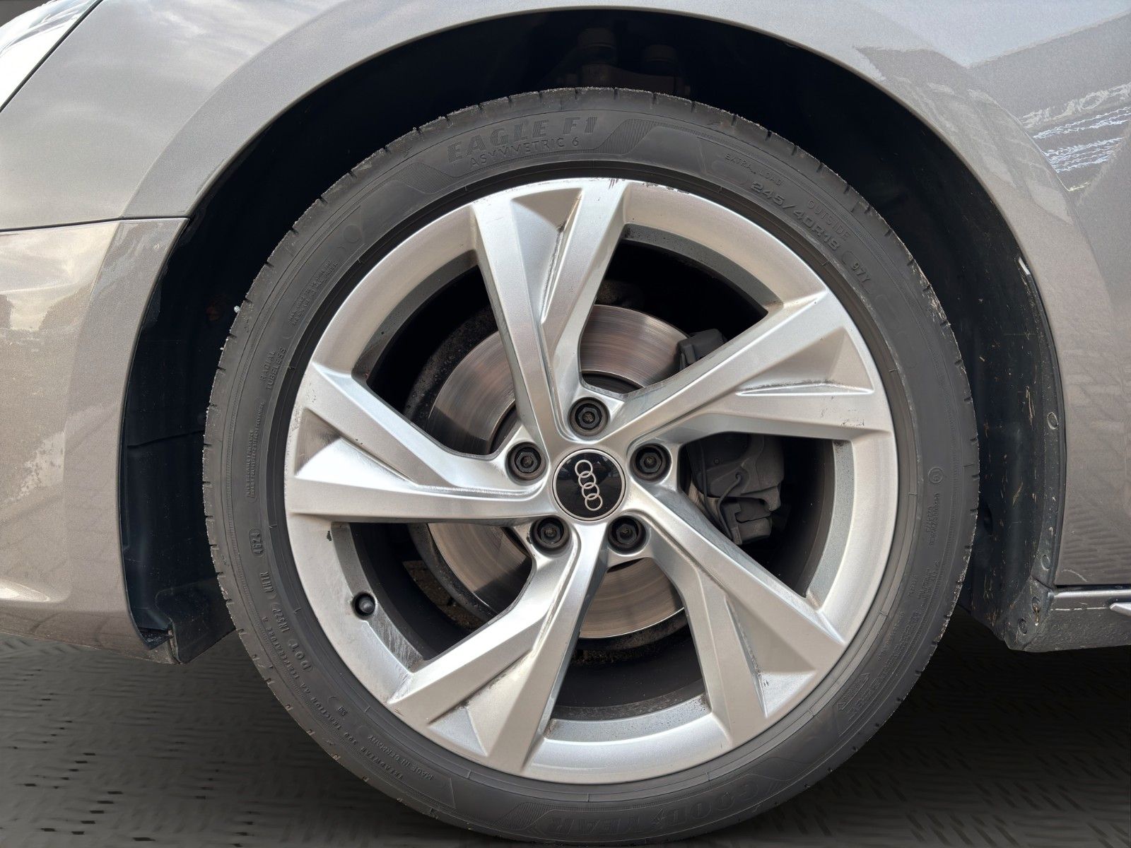 Fahrzeugabbildung Audi A4 Avant *S-line*Elektr.Sitze*ACC*Carplay*Leder