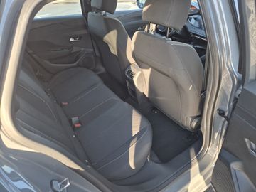 Peugeot 308 - 8