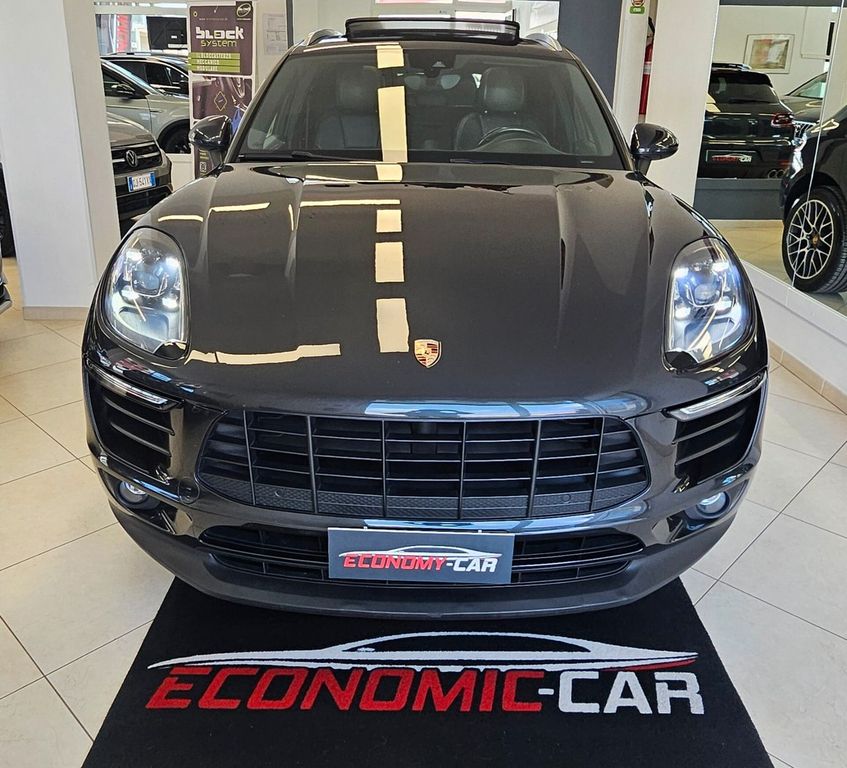 Image of Porsche Macan