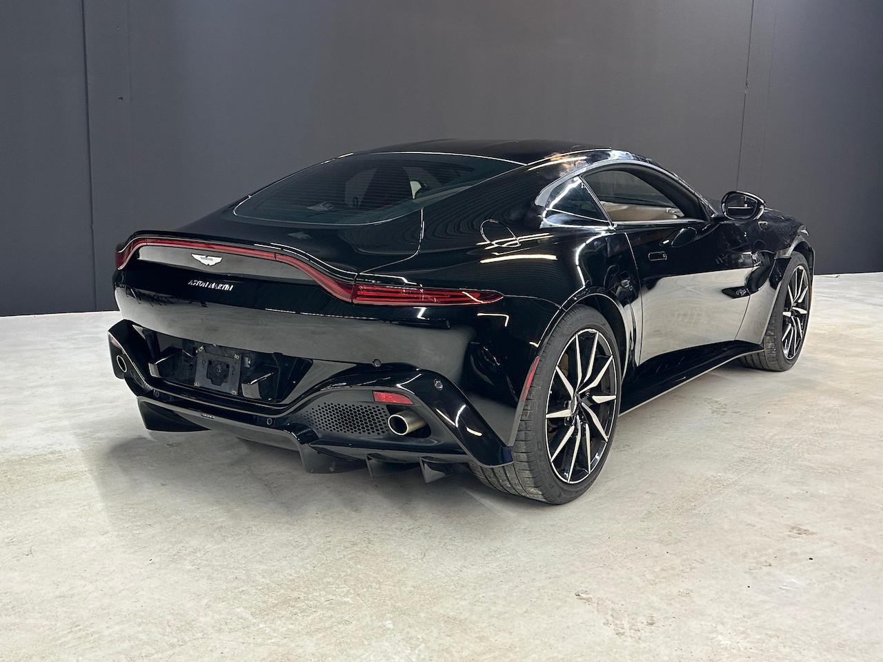 Aston Martin V8 Vantage 4.0 V8