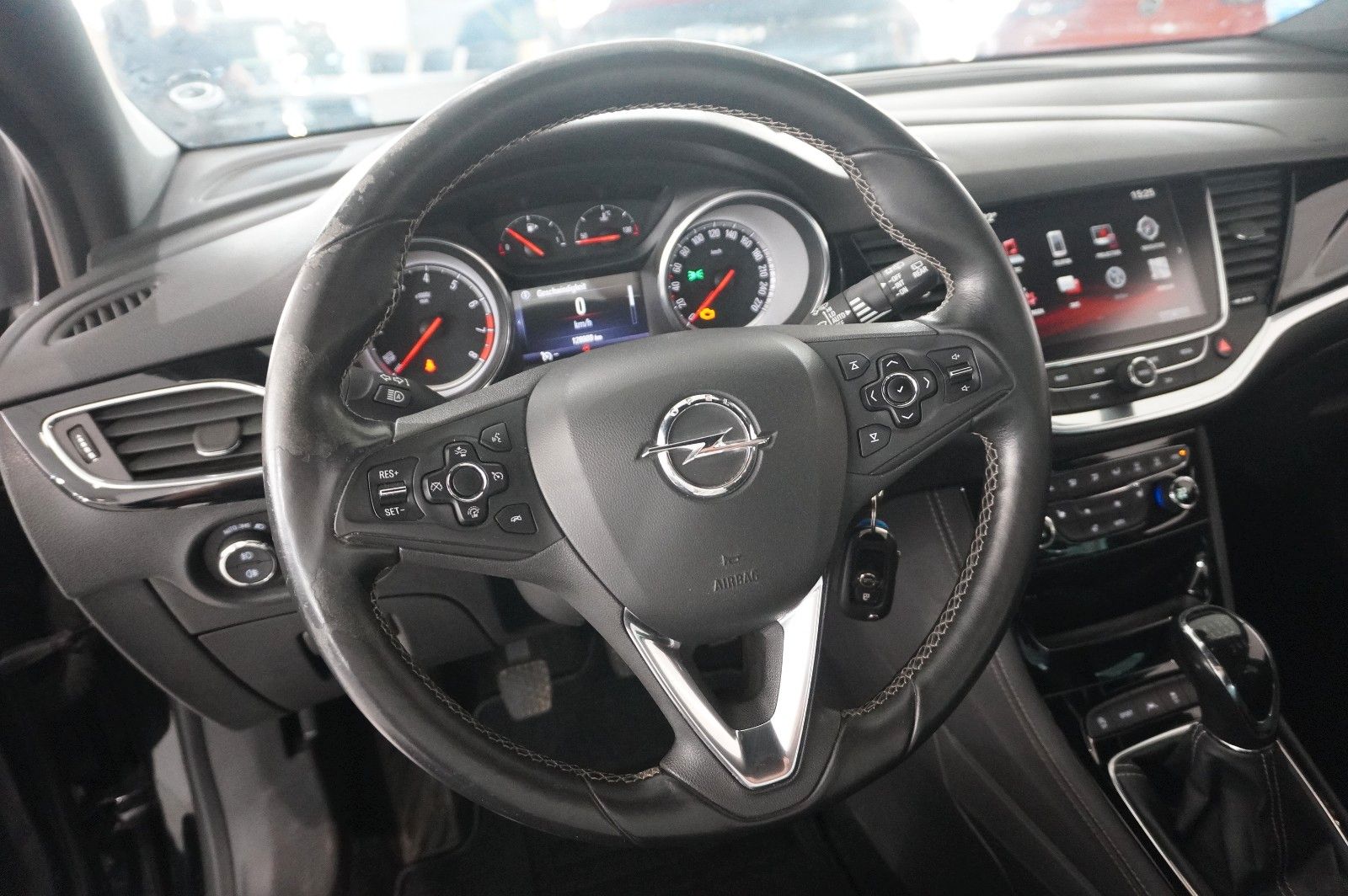 Fahrzeugabbildung Opel Astra K ST 1.6T INNOV. AHK/MATRIX/KAMERA/NAVI/SH