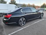 BMW 750 Baureihe 7 Lim 750 i xDrive/2.Hand/Garantie - schwarze BMW 750