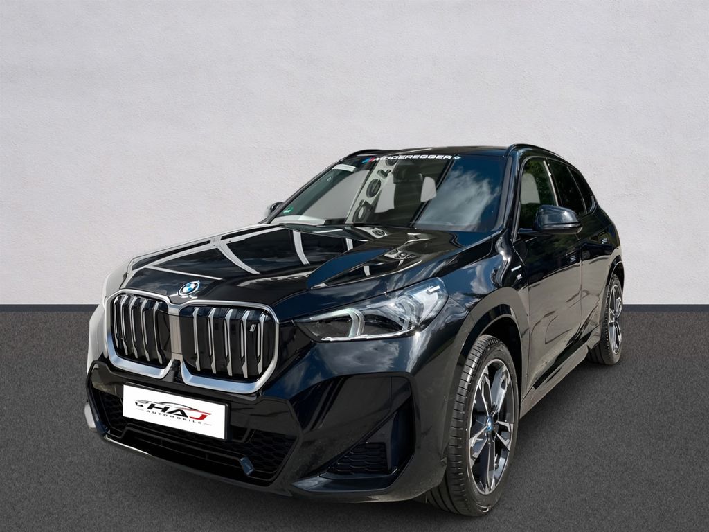 Image of BMW iX1