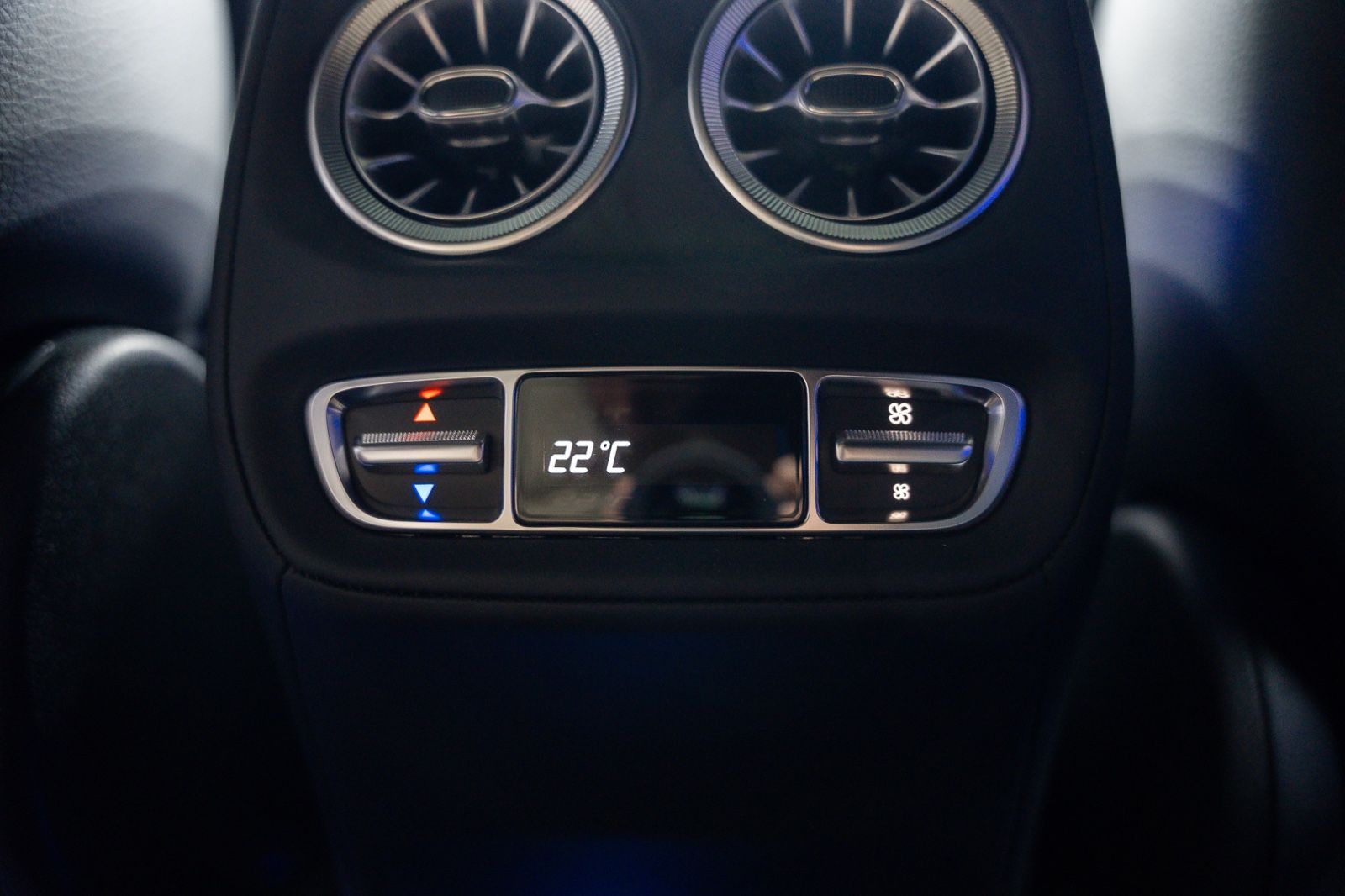 Fahrzeugabbildung Mercedes-Benz G 63 AMG 2025*In&Out CARBON*A22*3xTV*Superior