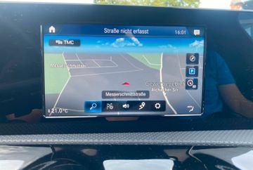 Bild 13 Mercedes-Benz CLA 200 CLA 200d Prog.*AMBIENTE*CARPLAY*NAV*LED*1HD*MWST