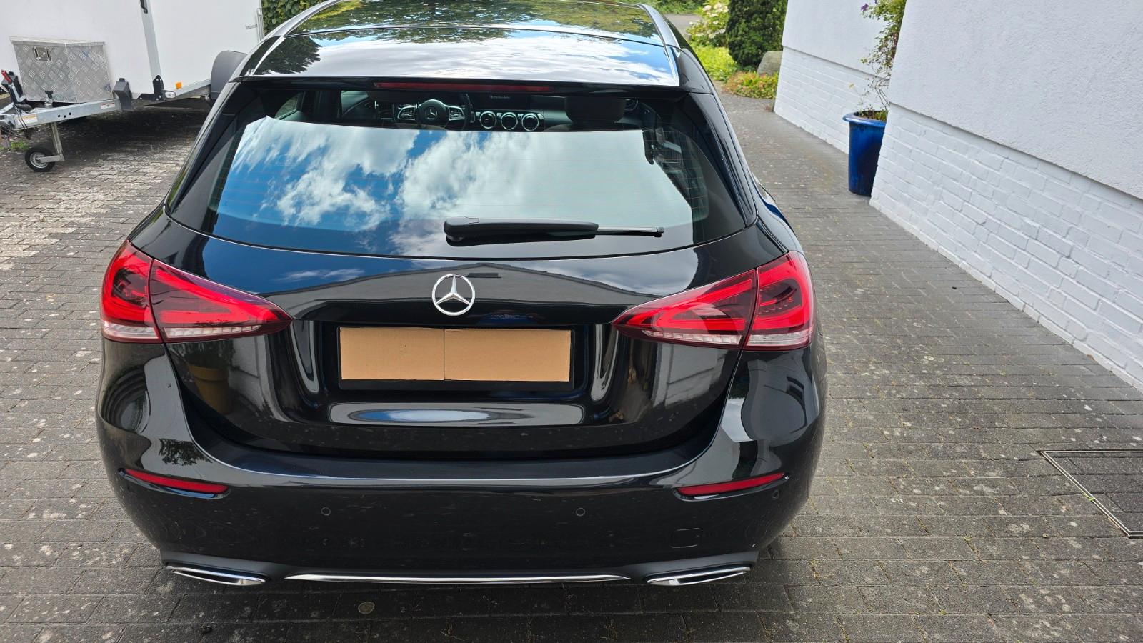 Mercedes-Benz A 250 DCT -