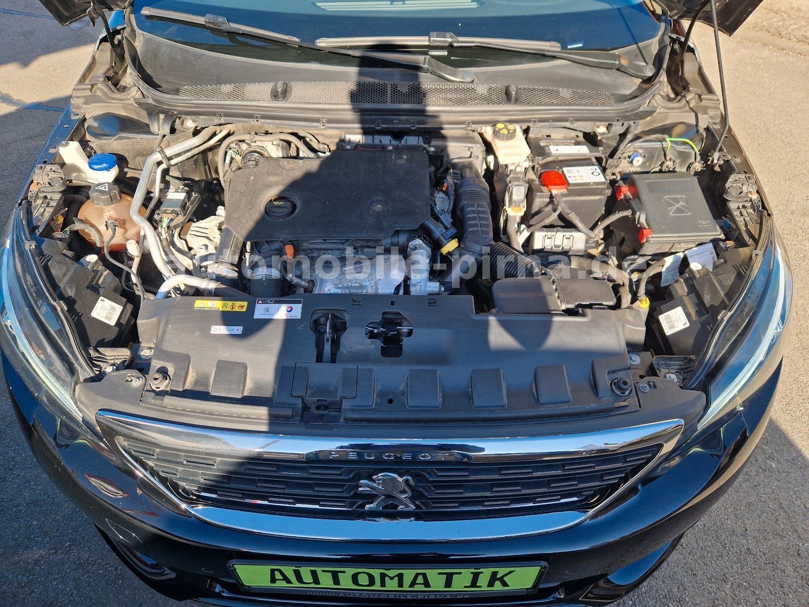 308 SW Kombi Allure BlueHDI 130 EAT8-Automatik