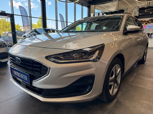 MYAUTOCENTER – Gebraucht- und Jahreswagen mit Werkstattservice in Pfaffenhofen Ford Focus *KEYLESS*TEMPO*SIHZ*LKHZ*NAVI*LED*