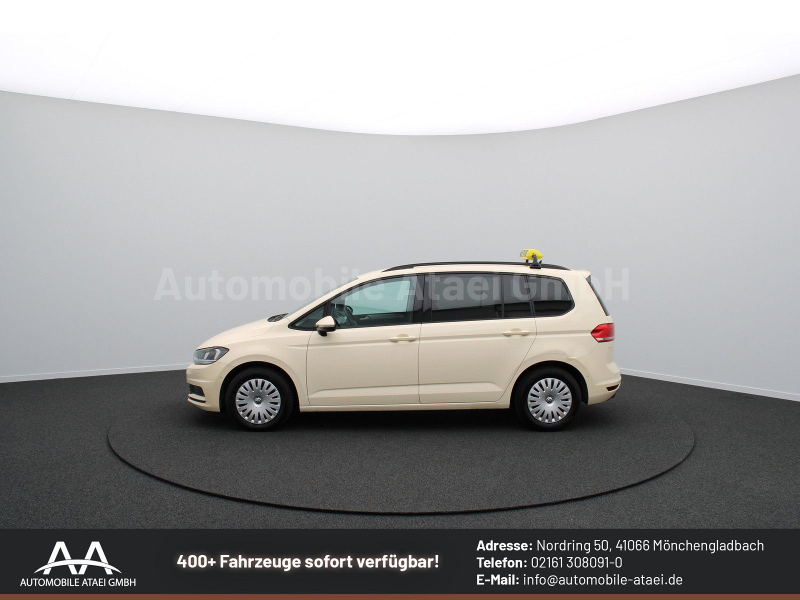 Fahrzeugabbildung Volkswagen Touran DSG *Taxi* 7-SITZE+NAVI+LEDER (9277)