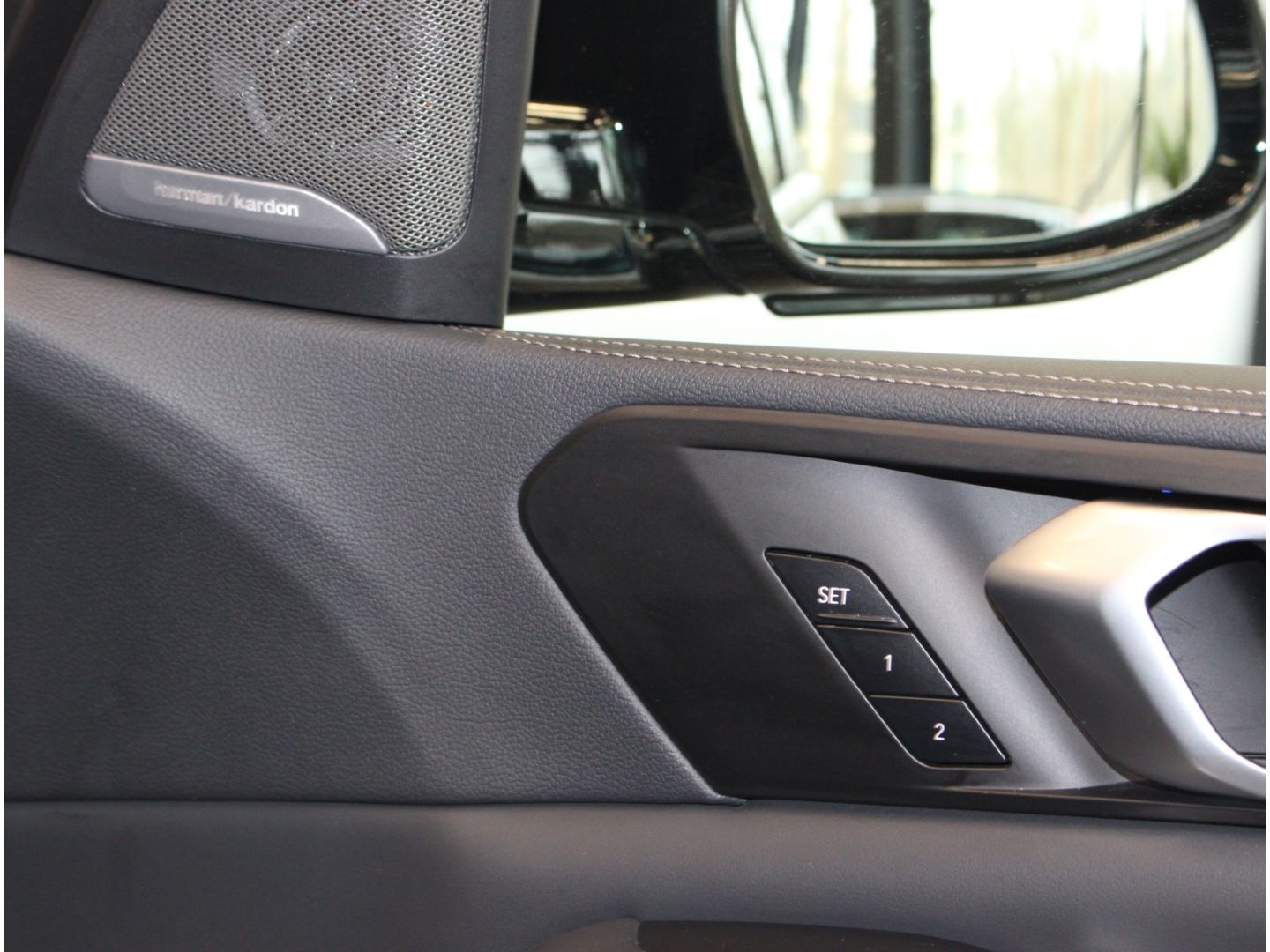 Fahrzeugabbildung BMW X7 xDrive 40 d Design Pure Excellence*Skylounge